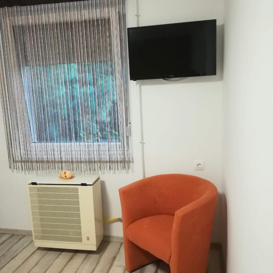 Golden Apartman Orosháza Exterior foto